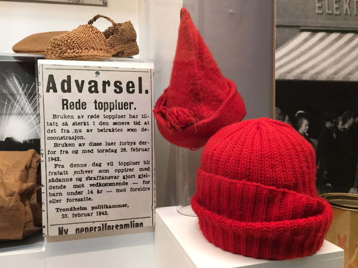 Museum exhibit of Norwegian resistance red hats